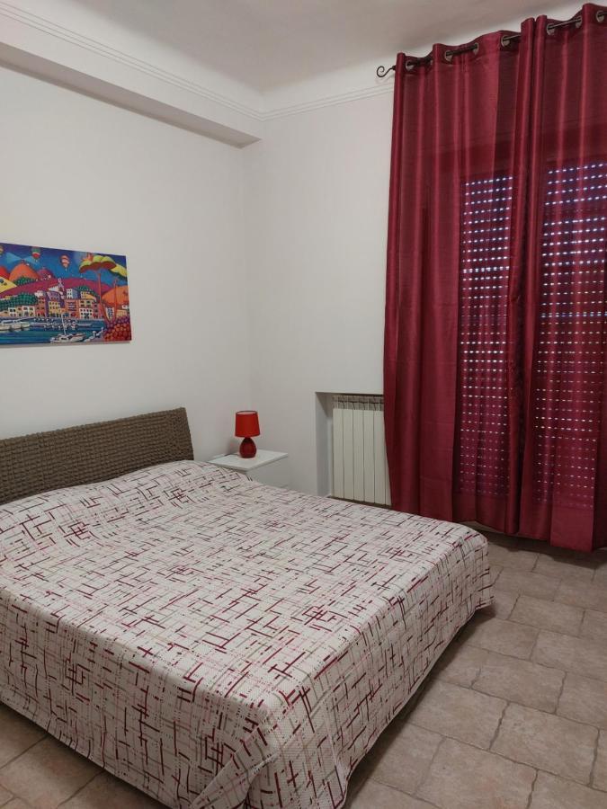 Marina Apartments Taranto Exterior foto